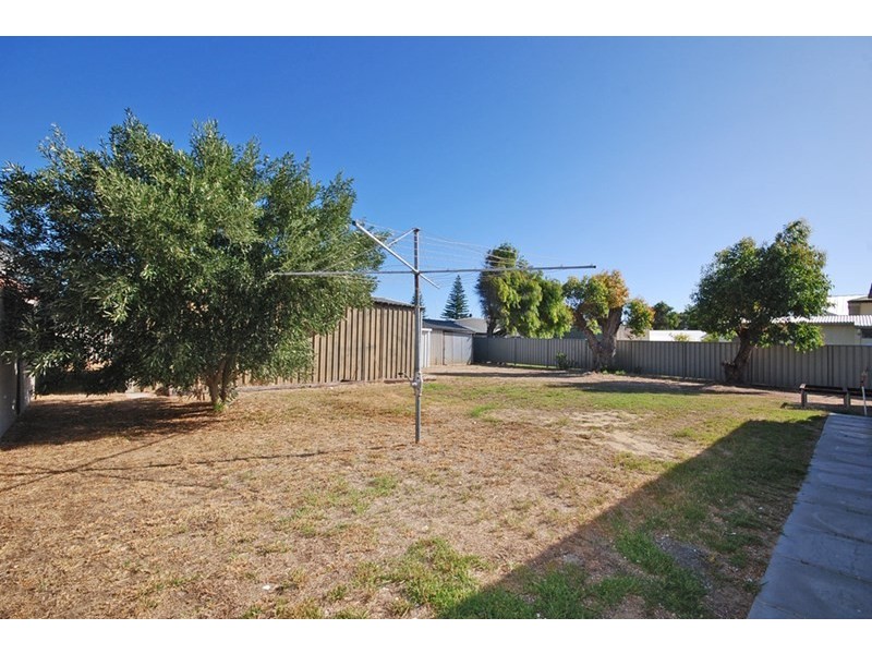 11 Drummond Way, Cervantes WA 6511
