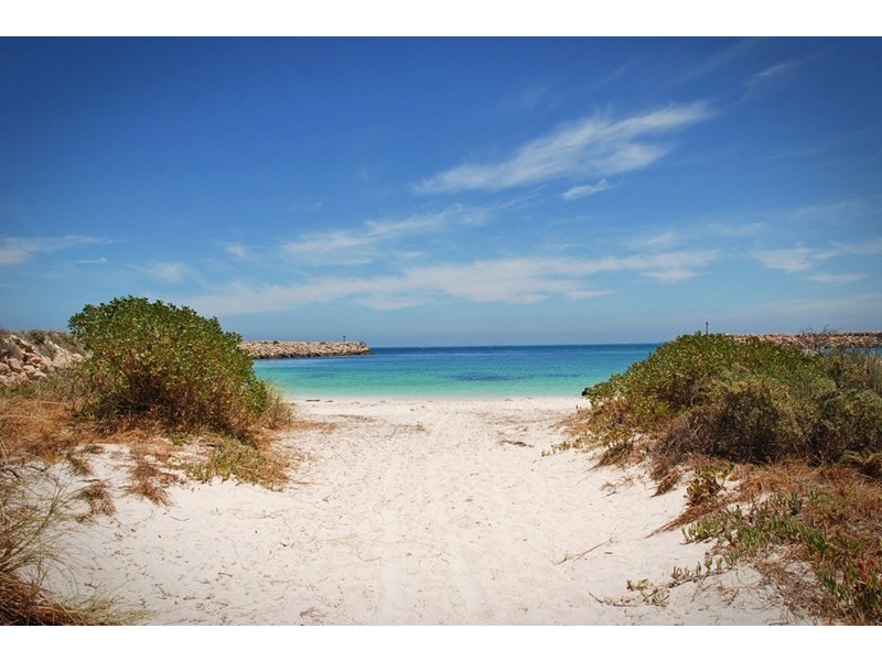 Lot 30, 4 Island Drive, Jurien Bay WA 6516