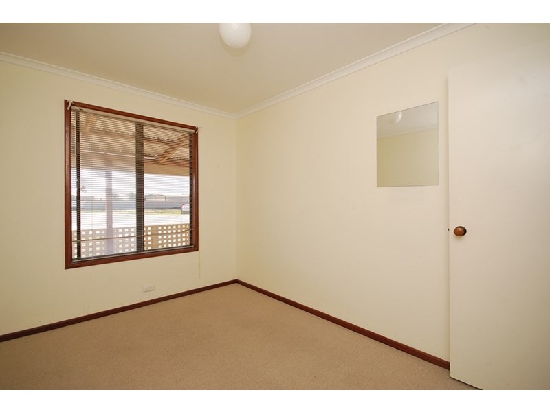 12 Heitman Close, Jurien Bay WA 6516