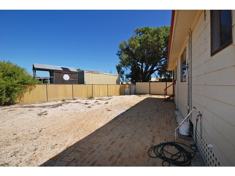 12 Heitman Close, Jurien Bay WA 6516