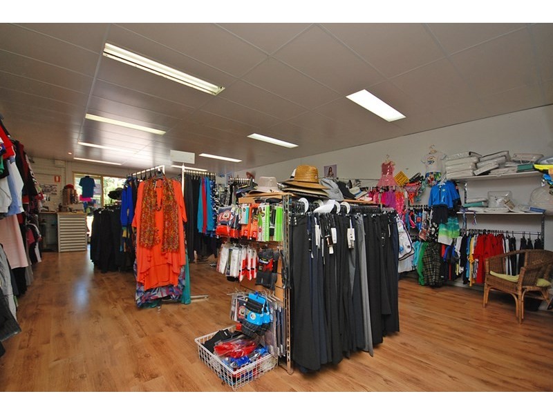 Jurien Bay Fashions, Jurien Bay WA 6516