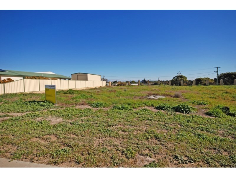 33 Craike Way, Green Head WA 6514