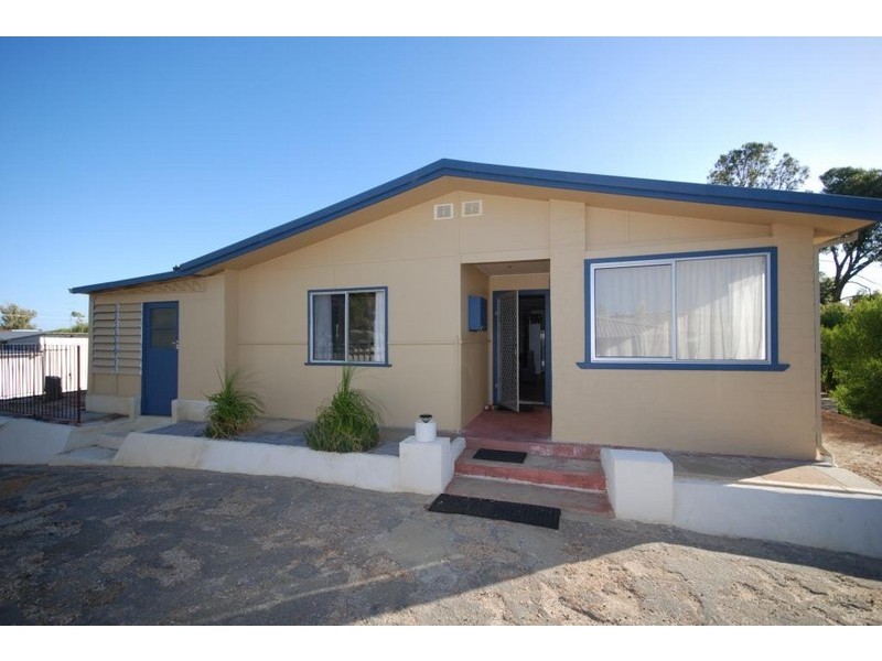 26 Bonham Street, Leeman WA 6514