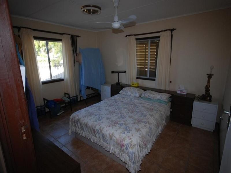 26 Bonham Street, Leeman WA 6514