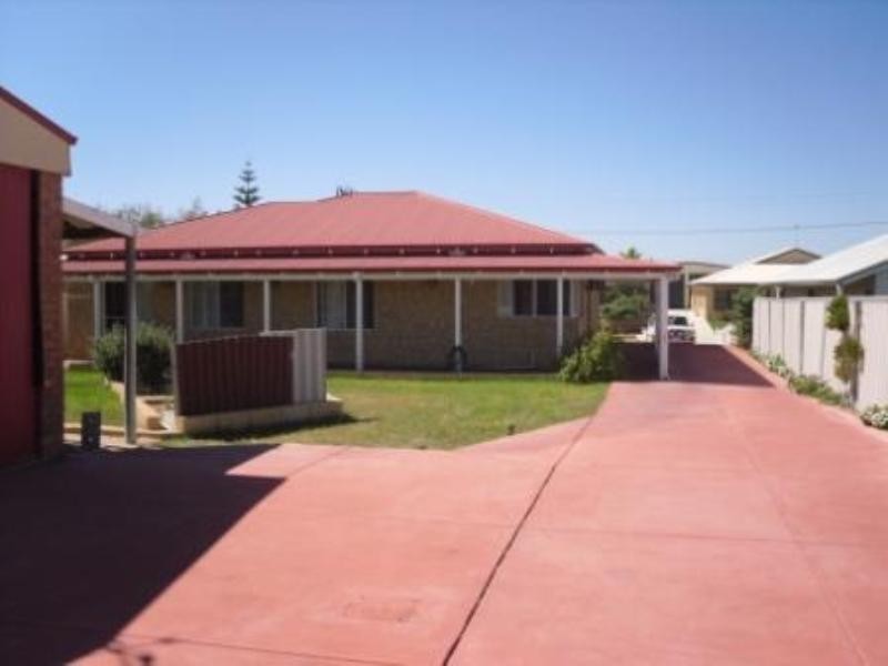 8 Shearwater, Jurien Bay WA 6516