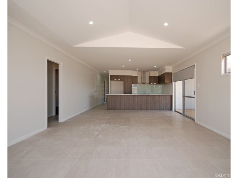 Lot 1059, 16 Dover Way, Jurien Bay WA 6516