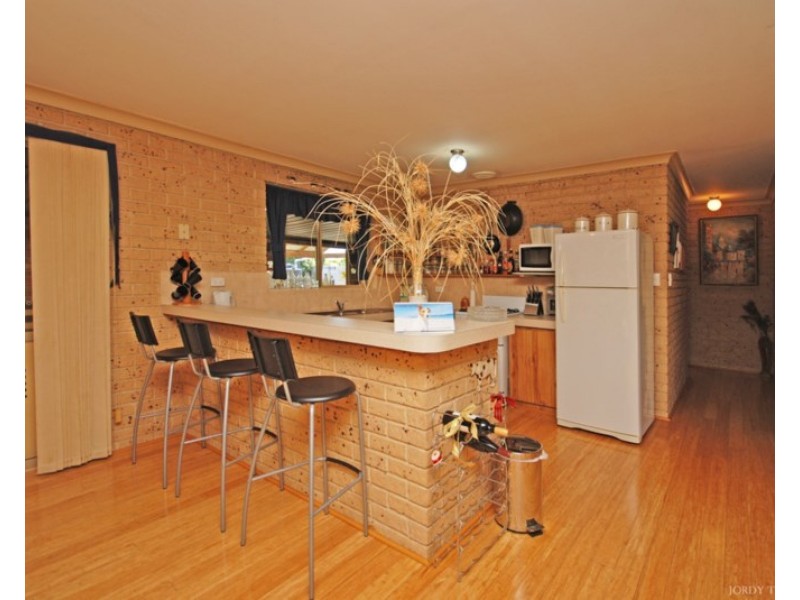 12 Elizabeth Way, Jurien Bay WA 6516