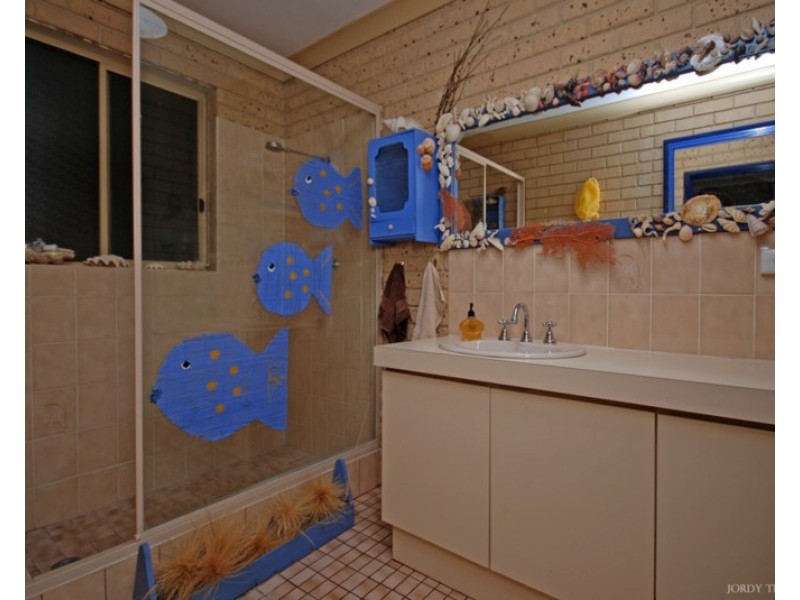 12 Elizabeth Way, Jurien Bay WA 6516