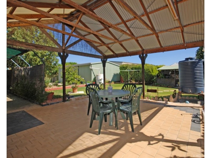 12 Elizabeth Way, Jurien Bay WA 6516