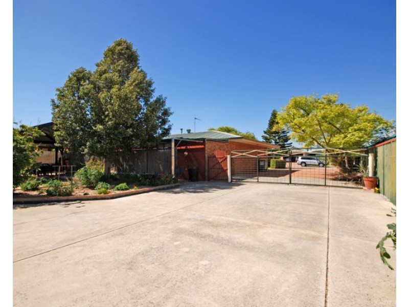 12 Elizabeth Way, Jurien Bay WA 6516