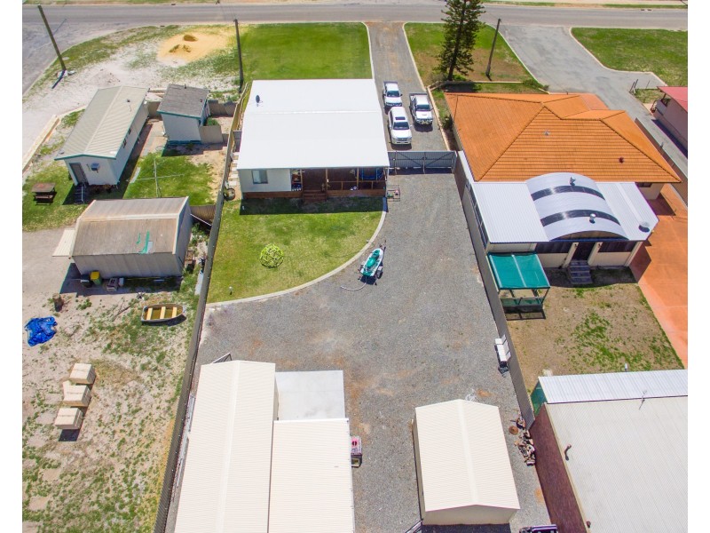 26 Catalonia Street, Cervantes WA 6511