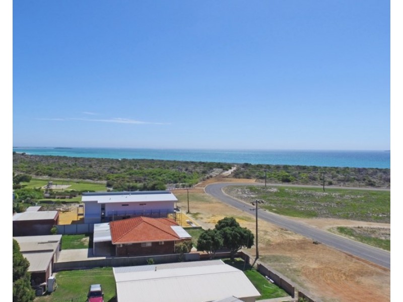 15 Lindsay Street, Jurien Bay WA 6516