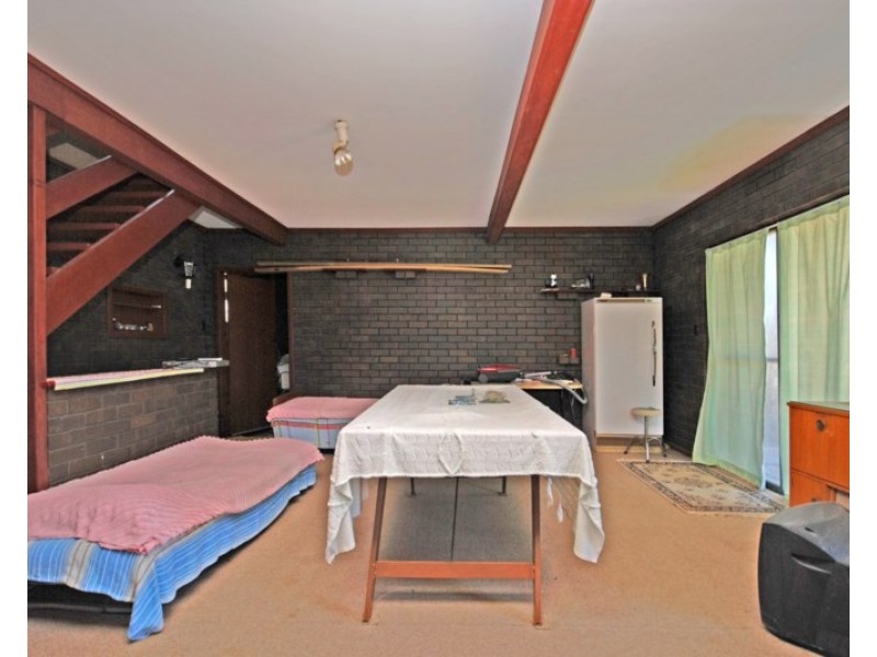 15 Lindsay Street, Jurien Bay WA 6516