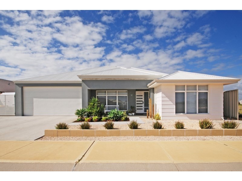 37 Bettong Avenue, Jurien Bay WA 6516