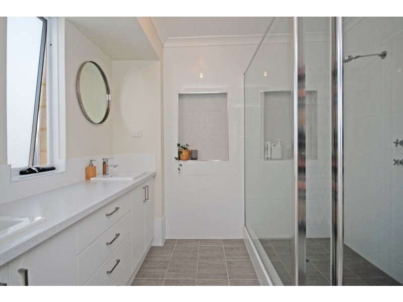 37 Bettong Avenue, Jurien Bay WA 6516