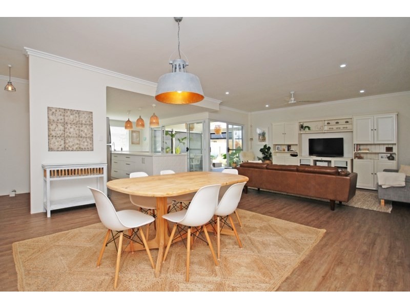 37 Bettong Avenue, Jurien Bay WA 6516