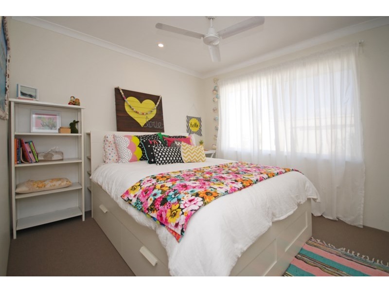 37 Bettong Avenue, Jurien Bay WA 6516