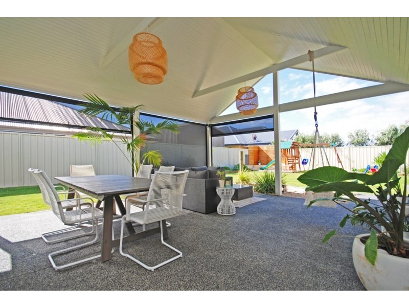 37 Bettong Avenue, Jurien Bay WA 6516