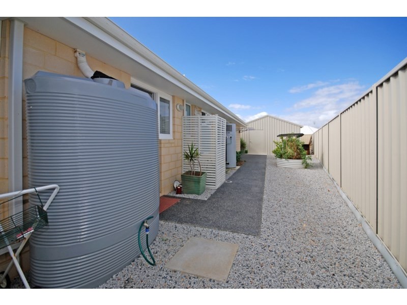 37 Bettong Avenue, Jurien Bay WA 6516