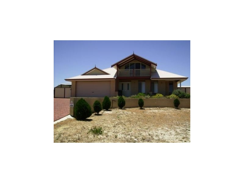 5 Maniki Gardens, Jurien Bay WA 6516