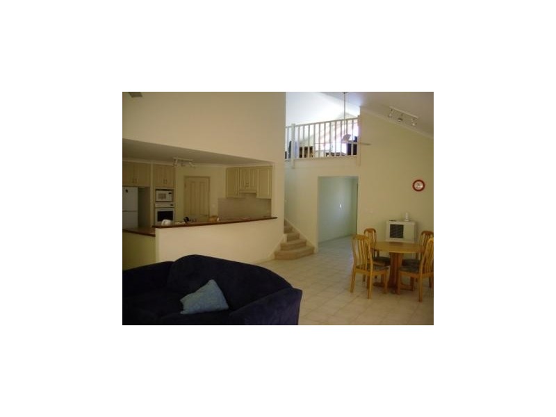 5 Maniki Gardens, Jurien Bay WA 6516