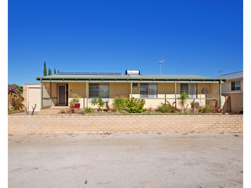 12 Shearwater Drive, Jurien Bay WA 6516