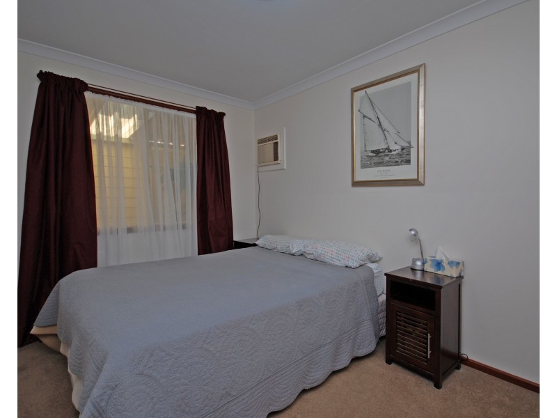 12 Shearwater Drive, Jurien Bay WA 6516