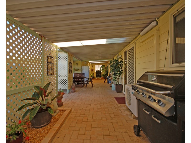 12 Shearwater Drive, Jurien Bay WA 6516