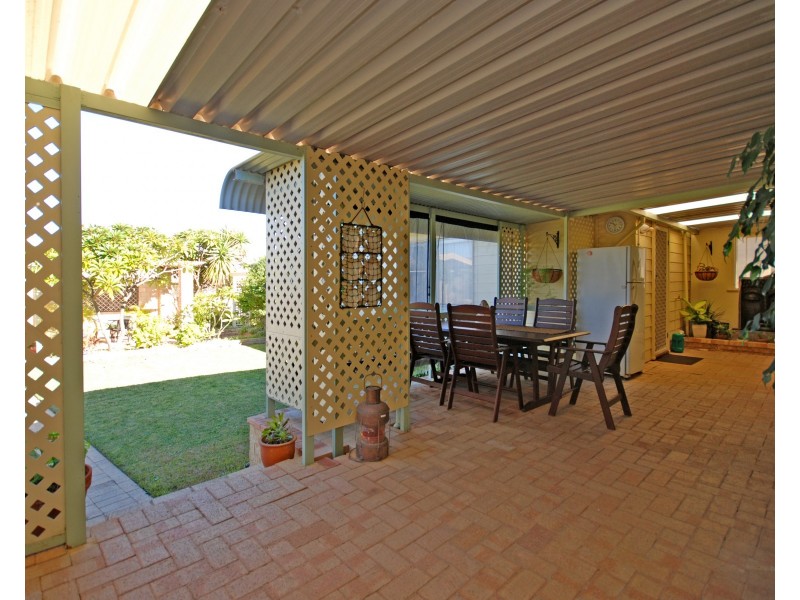 12 Shearwater Drive, Jurien Bay WA 6516