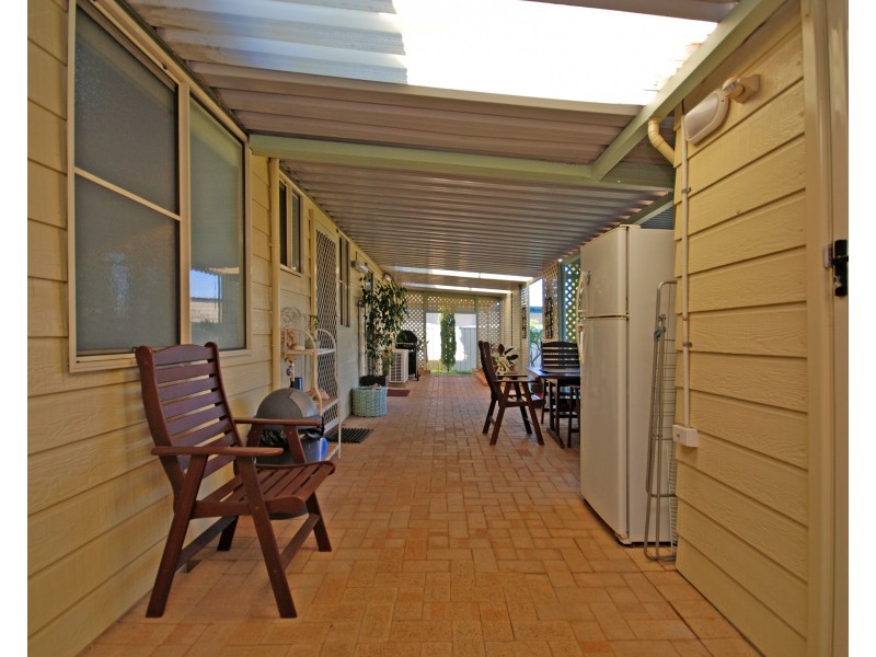 12 Shearwater Drive, Jurien Bay WA 6516