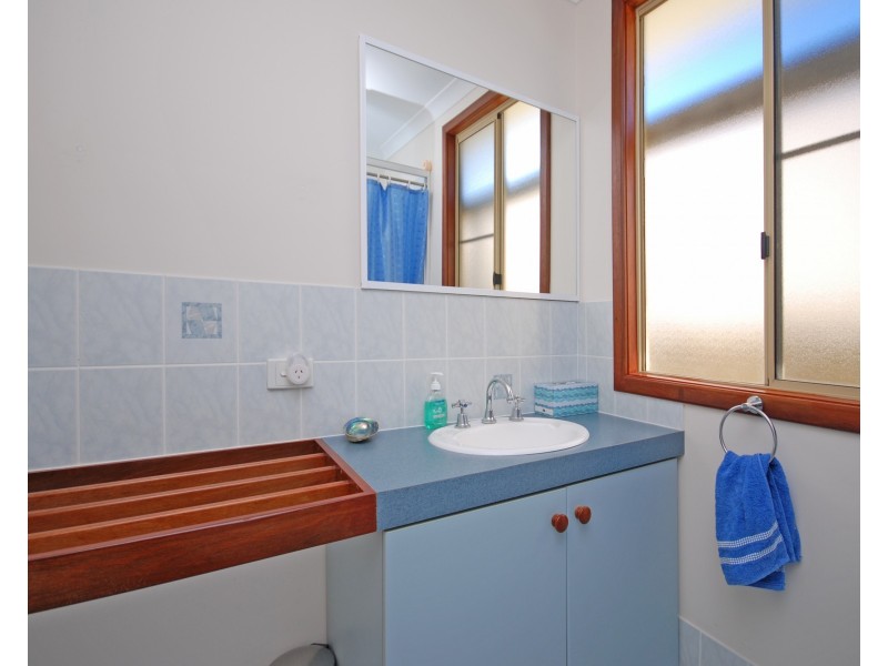 12 Shearwater Drive, Jurien Bay WA 6516