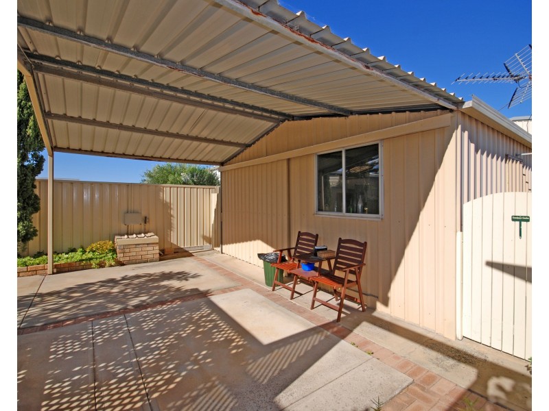 12 Shearwater Drive, Jurien Bay WA 6516