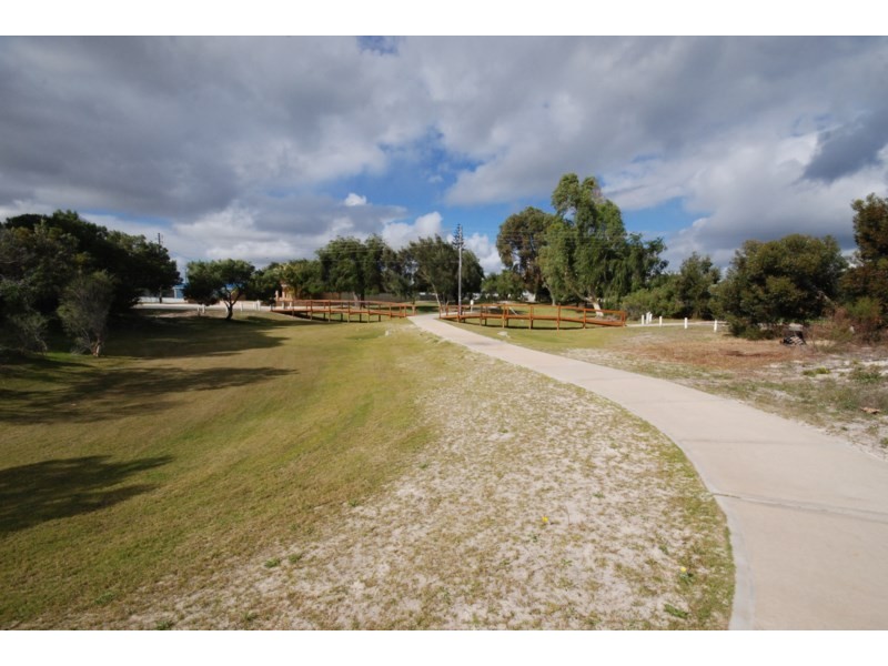 26 Bluewater Drive, Jurien Bay WA 6516