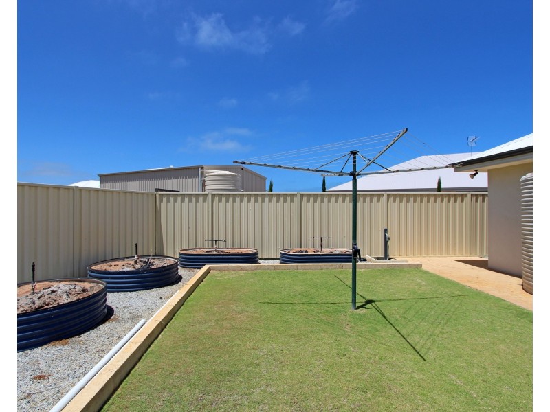 3 Apium Way, Jurien Bay WA 6516