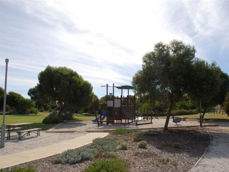 Lot 452, 8 Nemcia Way, Jurien Bay WA 6516