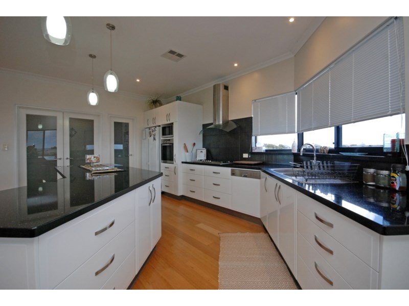 17 Tern Way, Jurien Bay WA 6516