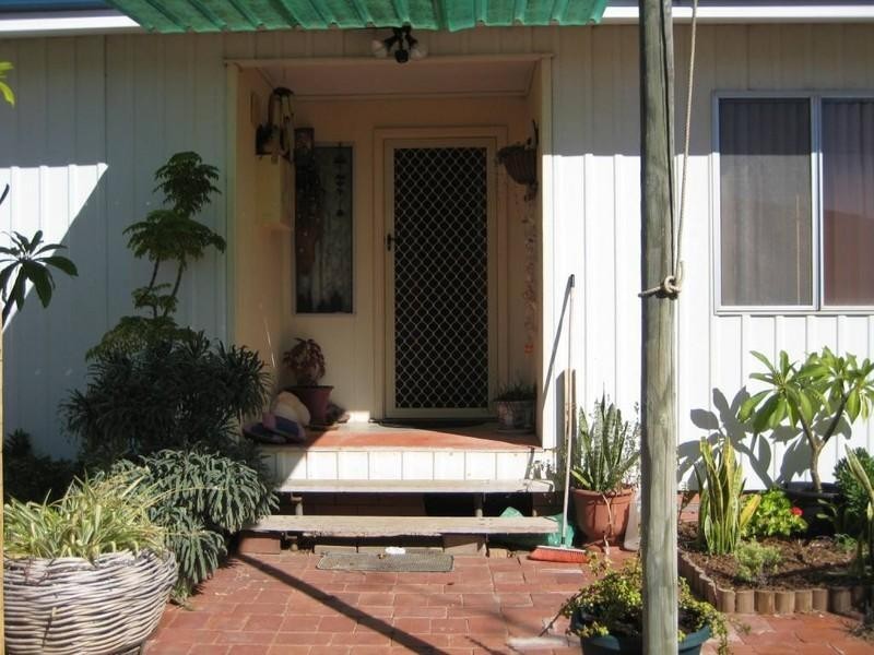 20 Whitfield Street, Jurien Bay WA 6516