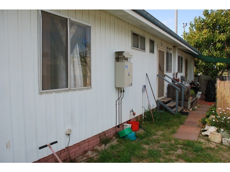 20 Whitfield Street, Jurien Bay WA 6516