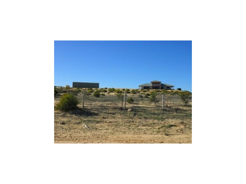 140 Ridge Way, Jurien Bay WA 6516