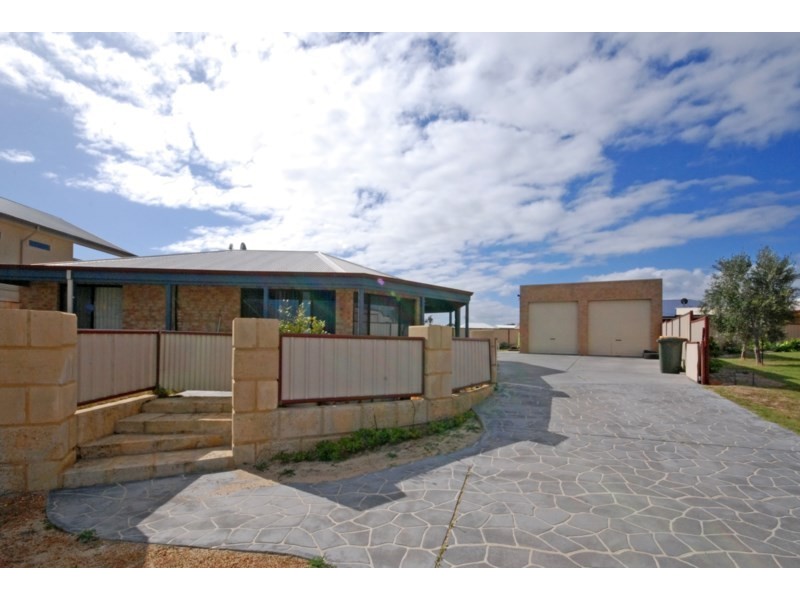 12 Villaret Way, Jurien Bay WA 6516
