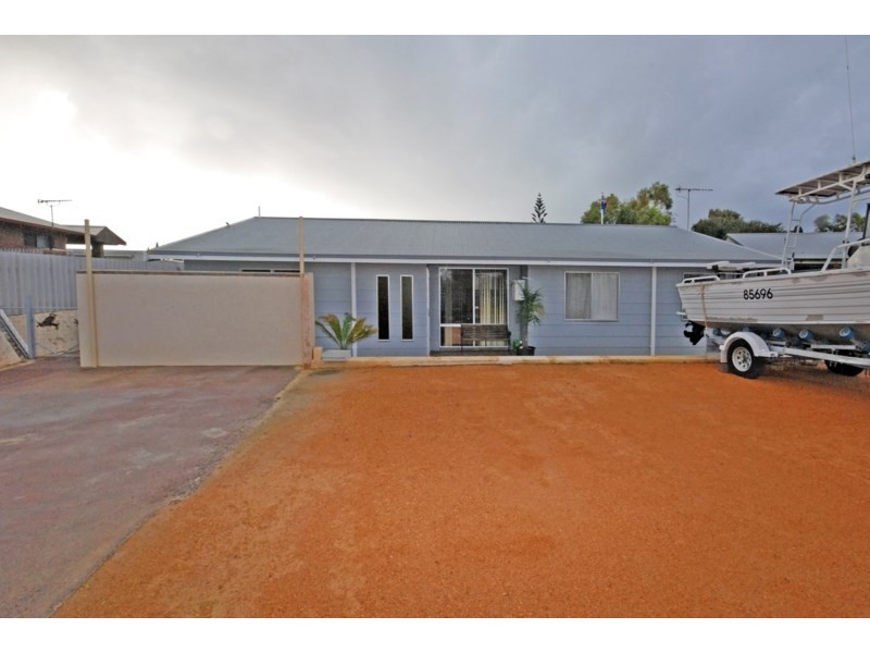 6 Malaga Court, Cervantes WA 6511