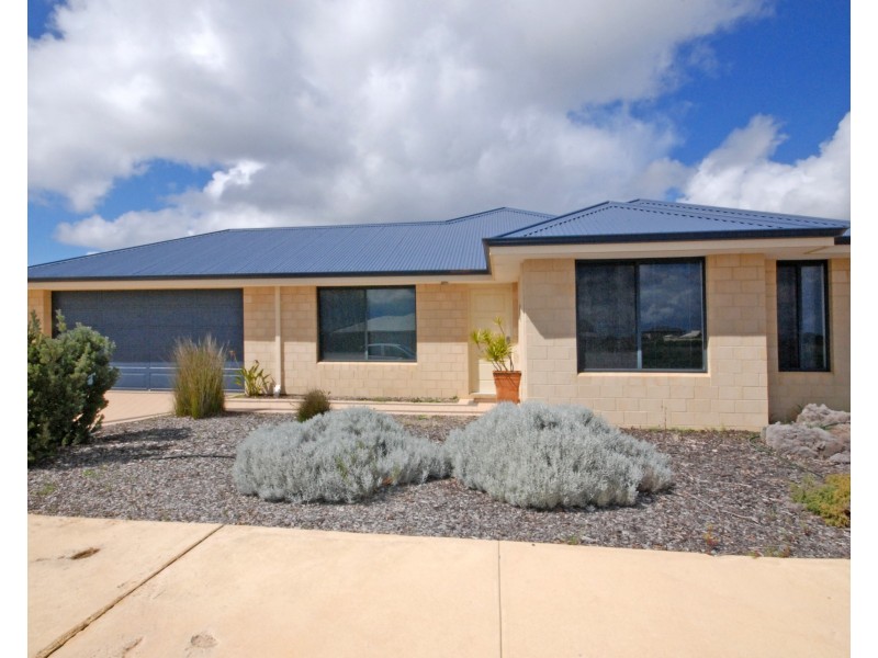 11 Prevelly Way, Jurien Bay WA 6516