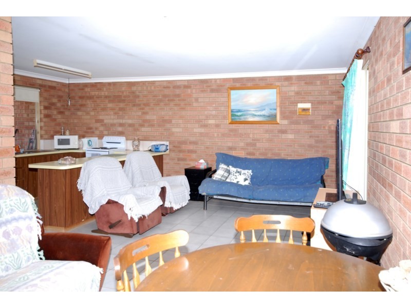 Unit 1, 3 Tuart Street, Leeman WA 6514