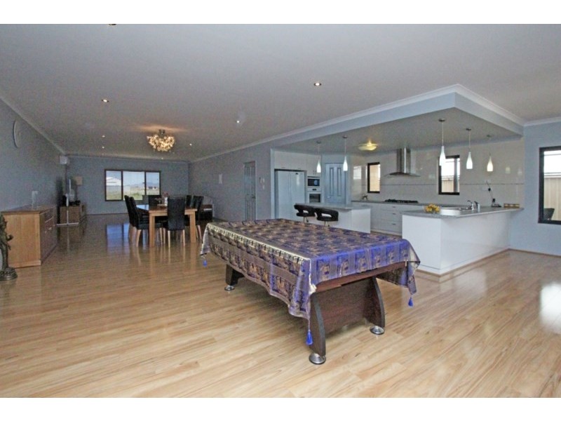 9 Fossil Way, Jurien Bay WA 6516