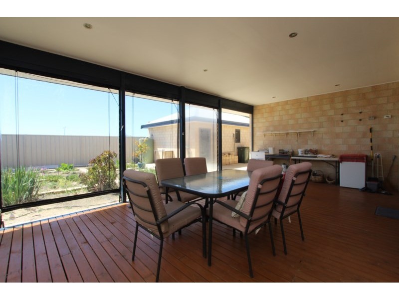 9 Fossil Way, Jurien Bay WA 6516