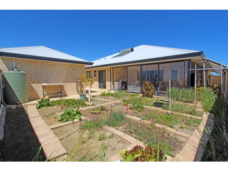 9 Fossil Way, Jurien Bay WA 6516