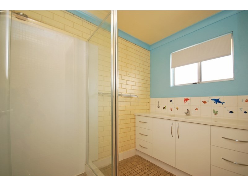 19 B Ward Street, Jurien Bay WA 6516