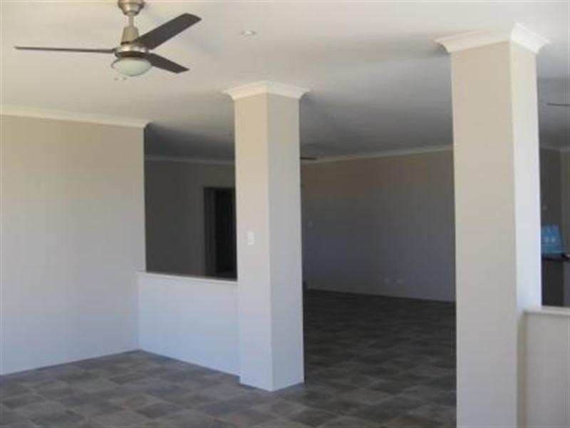 12 Caladenia Way, Jurien Bay WA 6516