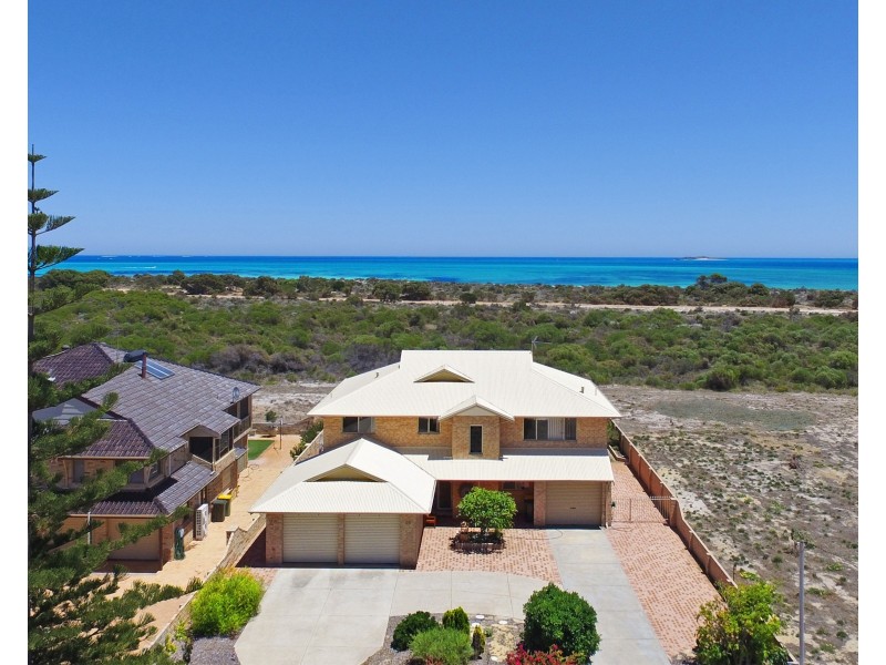 26 Coubrough Place, Jurien Bay WA 6516