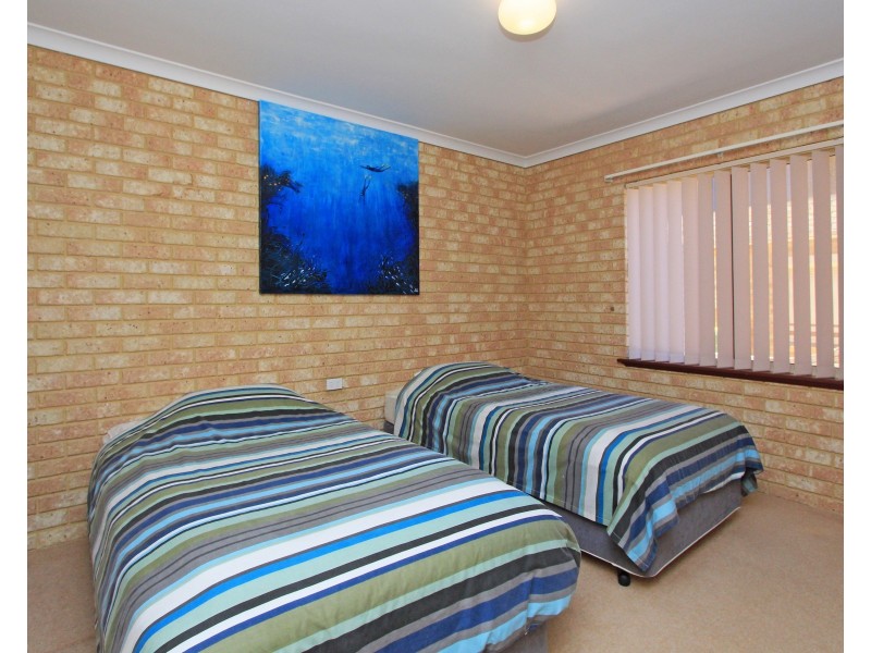 26 Coubrough Place, Jurien Bay WA 6516